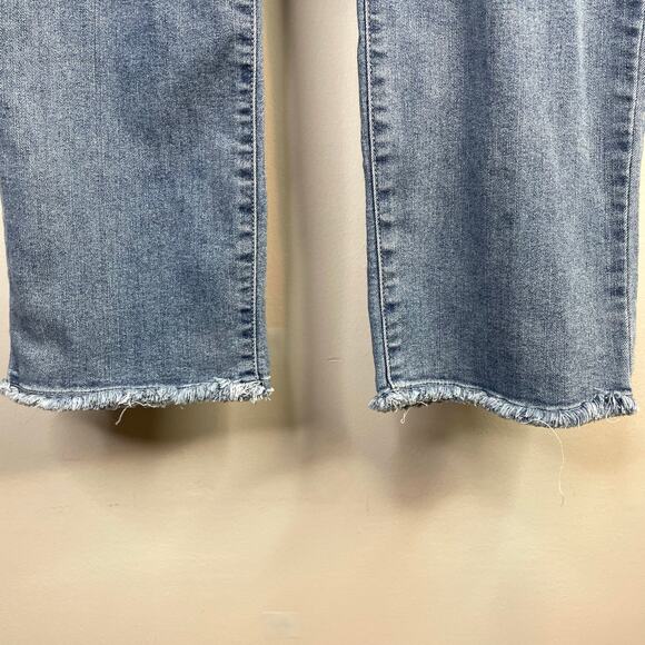 Democracy Tummy Tuck High Waist straight leg Cropped Distressed Jeans womens 16 - Picture 5 of 13